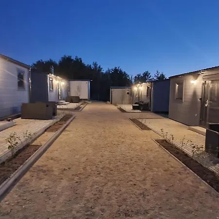 Debina Jalowcowa 8 *